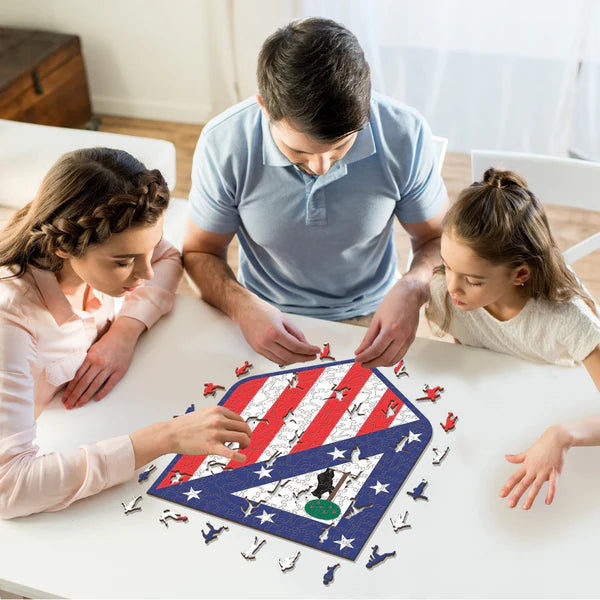 Atlético de Madrid Logo - Wooden Puzzle