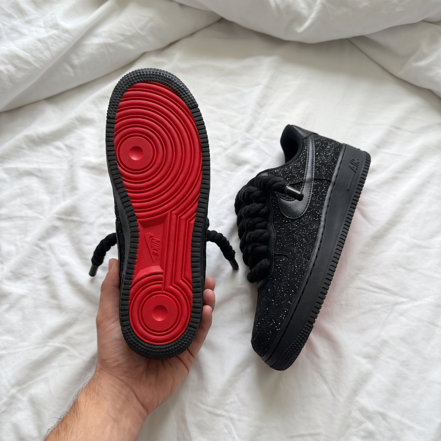 Black Obsidian - Édition Custom paillettes & rouge